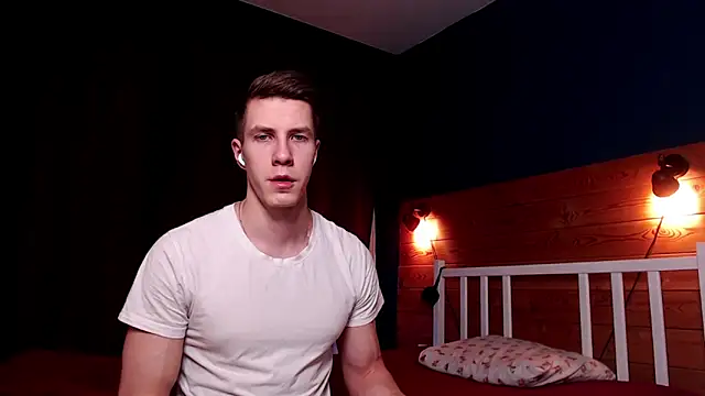 Chris Brien online show from 21, 3, 2025