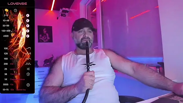 Snapshot of MAGABEAR077 chatting on 25, 6, 2026 MAGABEAR077 online show from 25, 6, 2026