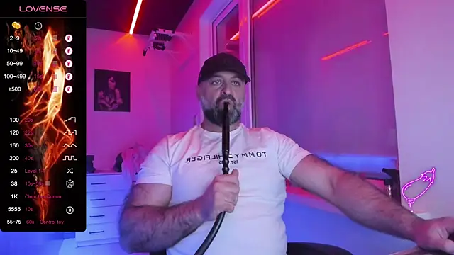 Snapshot of MAGABEAR077 chatting on 15, 7, 2026 MAGABEAR077 online show from 15, 7, 2026