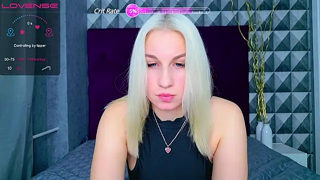 Snapshot of NellyStorm chatting on 27, 12, 2024 NellyStorm online show from 27, 12, 2024