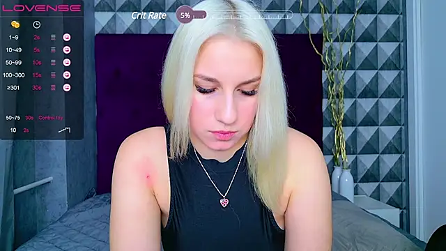 Snapshot of NellyStorm chatting on 27, 12, 2024 NellyStorm online show from 27, 12, 2024