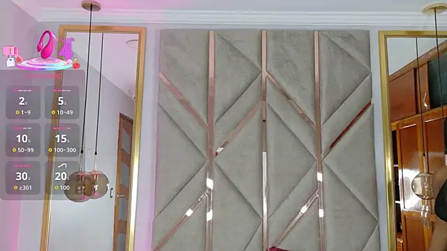 Lola King online show from 8, 10, 2025