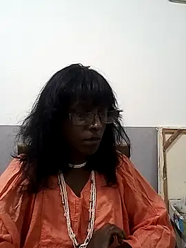 mamakarma1403 online show from 3, 3, 2025