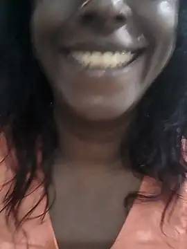 mamakarma1403 online show from 5, 3, 2025