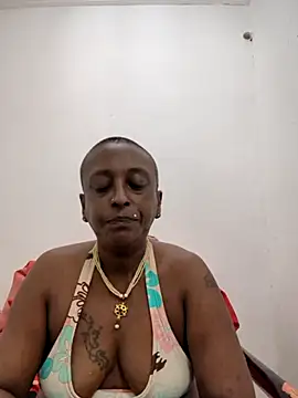 Snapshot of mamakarma1403 chatting on 17, 6, 2026 mamakarma1403 online show from 17, 6, 2026