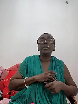 Snapshot of mamakarma1403 chatting on 21, 6, 2026 mamakarma1403 online show from 21, 6, 2026
