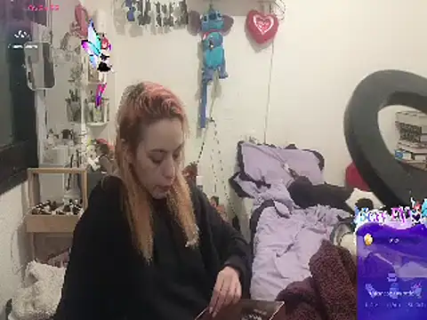 Snapshot of kattleya1407 chatting on 8, 3, 2025 kattleya1407 online show from 8, 3, 2025