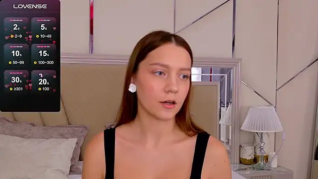 Snapshot of AliceBrayan chatting on 17, 2, 2025 AliceBrayan online show from 17, 2, 2025