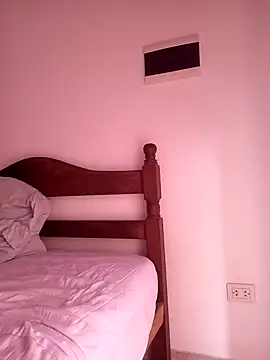 Loliluz 2095 online show from 27, 3, 2026