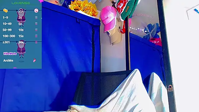 Snapshot of nicol_gill_ chatting on 13, 12, 2024 nicol gill online show from 13, 12, 2024