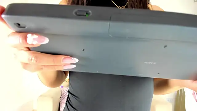 Snapshot of Charlotte_cowell_sub1_ chatting on 24, 1, 2025 Charlotte cowell sub1 online show from 24, 1, 2025