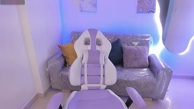 Snapshot of Charlotte_cowell_sub1_ chatting on 22, 10, 2025 Charlotte cowell sub1 online show from 22, 10, 2025