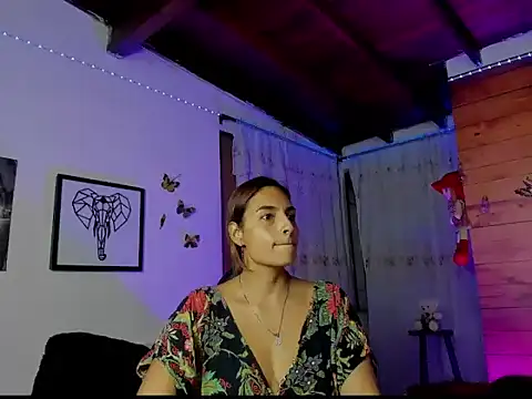 mykaelahoney online show from 10, 2, 2026