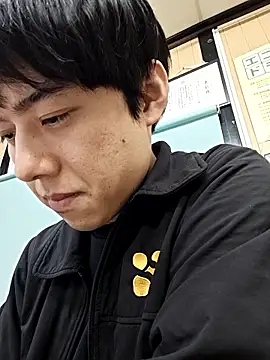 whitebriefboy online show from 16, 4, 2026