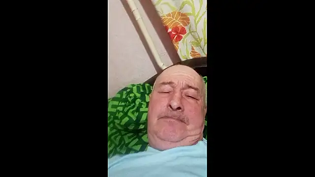 Snapshot of Caprron chatting on 10, 3, 2026 Caprron online show from 10, 3, 2026