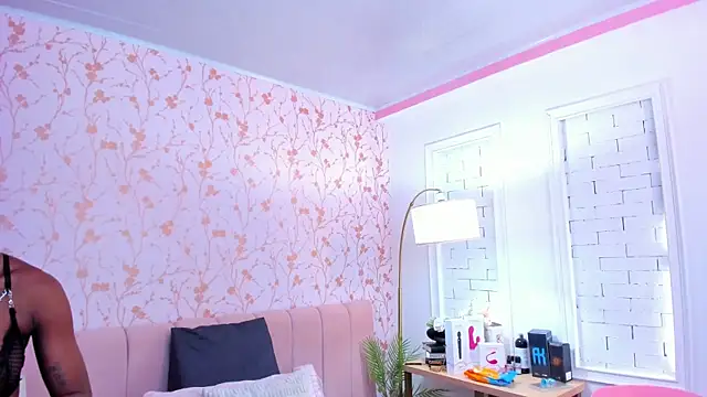 amber-hill online show from 24, 11, 2025