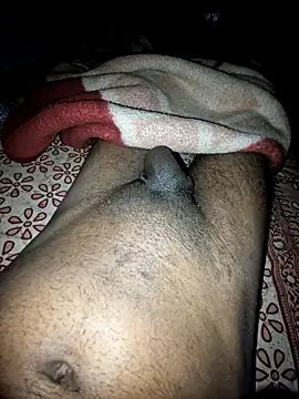 Snapshot of Yours_daddy6728 chatting on 8, 2, 2025 Yours daddy6728 online show from 8, 2, 2025