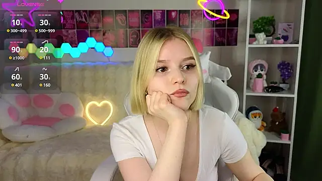 Snapshot of Dragonwind chatting on 27, 2, 2025 Dragonwind online show from 27, 2, 2025