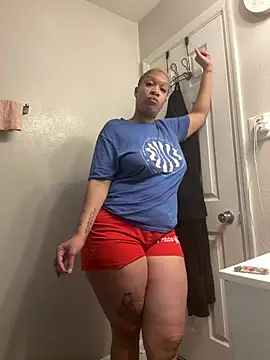 Snapshot of SexyHoneyRedd chatting on 2, 7, 2026 SexyHoneyRedd online show from 2, 7, 2026