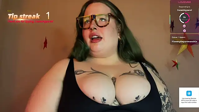 Snapshot of MissBika chatting on 26, 4, 2026 MissBika online show from 26, 4, 2026
