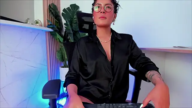 Snapshot of EviePhoenix chatting on 31, 1, 2026 EviePhoenix online show from 31, 1, 2026