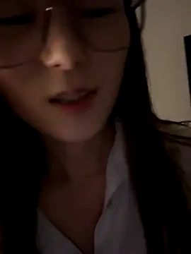 Sweet-Angel999 online show from 26, 11, 2025