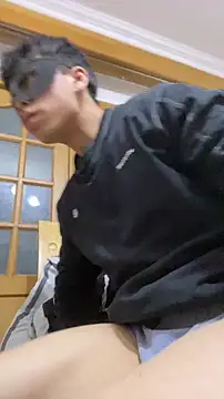 shuai321 online show from 3, 1, 2025