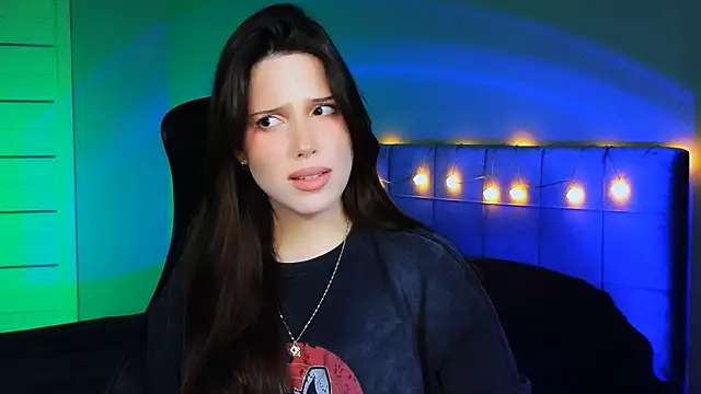 Snapshot of Stacy_Gonzales_ chatting on 13, 12, 2024 Stacy Gonzales  online show from 13, 12, 2024