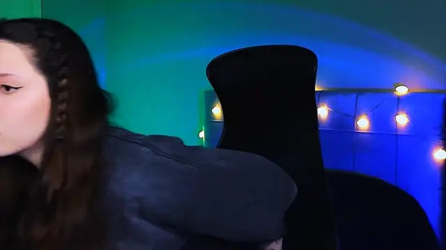 Snapshot of Stacy_Gonzales_ chatting on 15, 2, 2025 Stacy Gonzales  online show from 15, 2, 2025