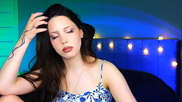 Snapshot of Stacy_Gonzales_ chatting on 11, 3, 2025 Stacy Gonzales  online show from 11, 3, 2025