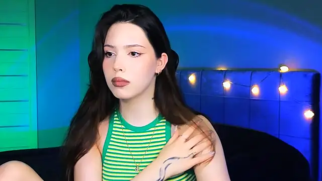 Snapshot of Stacy_Gonzales_ chatting on 13, 3, 2025 Stacy Gonzales  online show from 13, 3, 2025