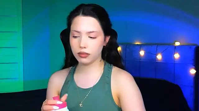 Snapshot of Stacy_Gonzales_ chatting on 19, 3, 2025 Stacy Gonzales  online show from 19, 3, 2025