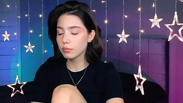 Snapshot of Stacy_Gonzales_ chatting on 10, 10, 2025 Stacy Gonzales  online show from 10, 10, 2025