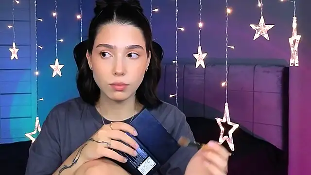 Snapshot of Stacy_Gonzales_ chatting on 15, 10, 2025 Stacy Gonzales  online show from 15, 10, 2025