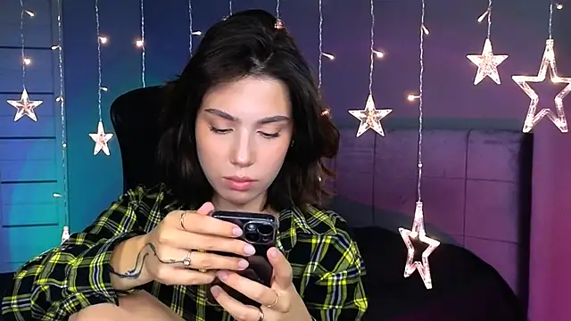 Snapshot of Stacy_Gonzales_ chatting on 18, 10, 2025 Stacy Gonzales  online show from 18, 10, 2025