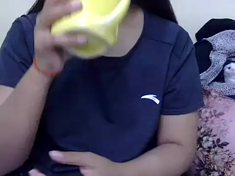 Snapshot of WildRuhi20 chatting on 15, 12, 2024 WildRuhi20 online show from 15, 12, 2024