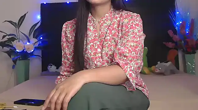 Snapshot of WildRuhi20 chatting on 10, 3, 2025 WildRuhi20 online show from 10, 3, 2025