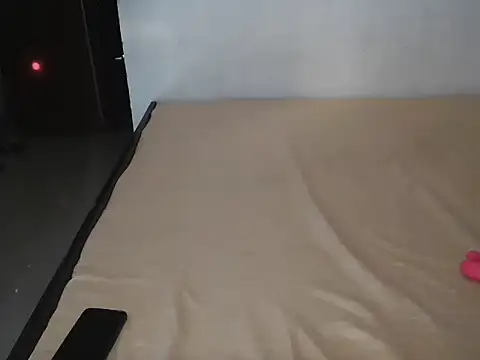 Snapshot of WildRuhi20 chatting on 9, 9, 2025 WildRuhi20 online show from 9, 9, 2025