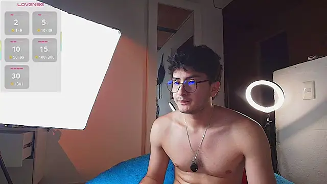 santyago taylor online show from 19, 5, 2026