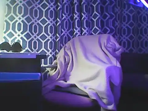 Snapshot of YourFaceMyThrone27 chatting on 19, 12, 2024 YourFaceMyThrone27 online show from 19, 12, 2024