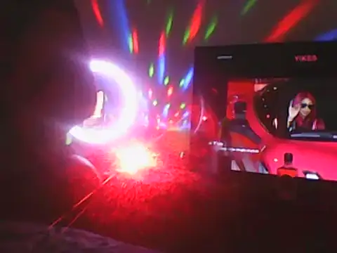 Snapshot of YourFaceMyThrone27 chatting on 7, 1, 2025 YourFaceMyThrone27 online show from 7, 1, 2025