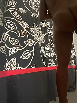 Snapshot of YourFaceMyThrone27 chatting on 15, 1, 2025 YourFaceMyThrone27 online show from 15, 1, 2025