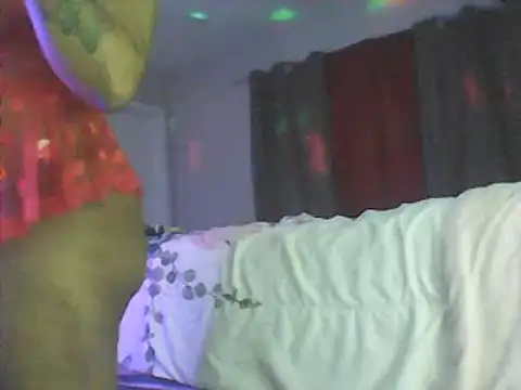 Snapshot of YourFaceMyThrone27 chatting on 22, 3, 2025 YourFaceMyThrone27 online show from 22, 3, 2025