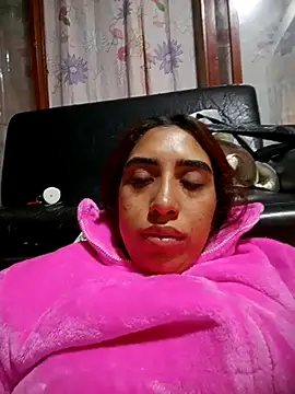 ifeelverywet andhot online show from 13, 2, 2025