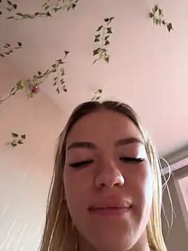 -Sexy Barbie- online show from 27, 10, 2025