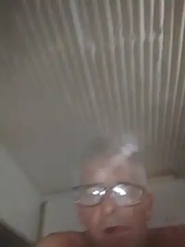 Snapshot of NICJOHNS chatting on 9, 2, 2026 NICJOHNS online show from 9, 2, 2026