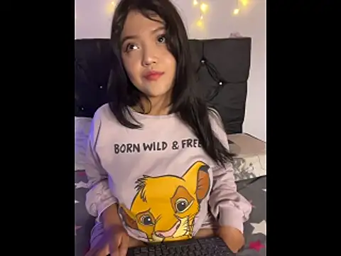 alisson carolina73 online show from 17, 11, 2025