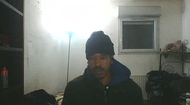 POPAYE972 online show from 4, 1, 2025