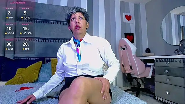 Julianewell online show from 13, 1, 2026