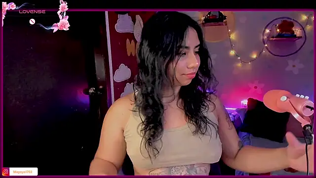 Snapshot of kiki_cavilll chatting on 16, 9, 2025 kiki cavilll online show from 16, 9, 2025